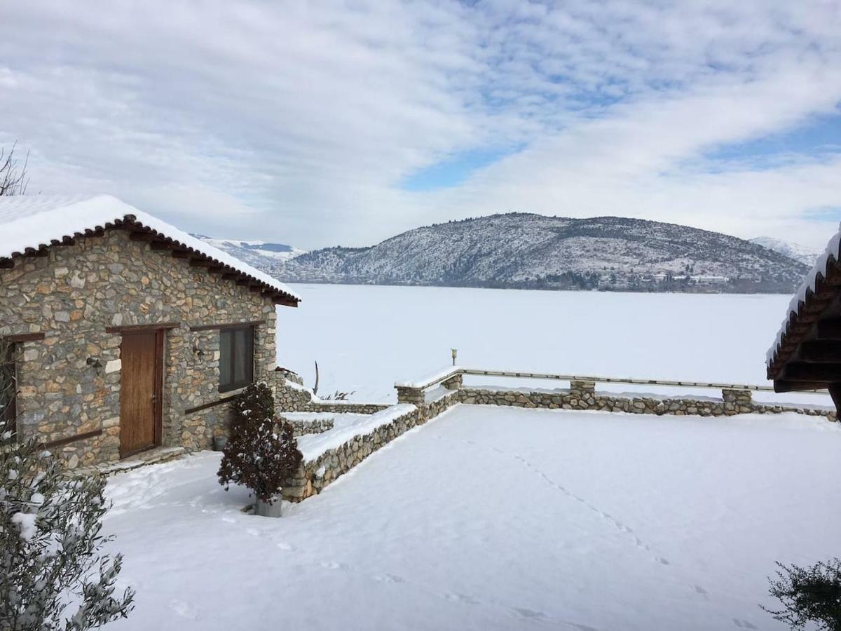 The Little Stone House By The Lake Кастория Экстерьер фото